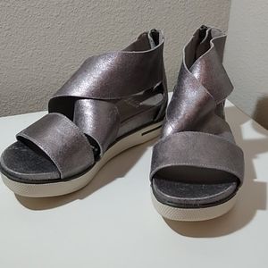 Brand new Eileen Fisher silver sandals